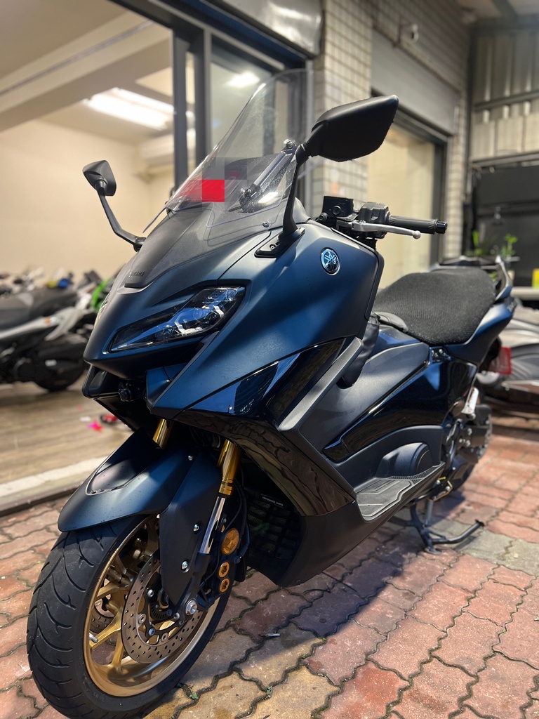 2022 YAMAHA TMAX 560
